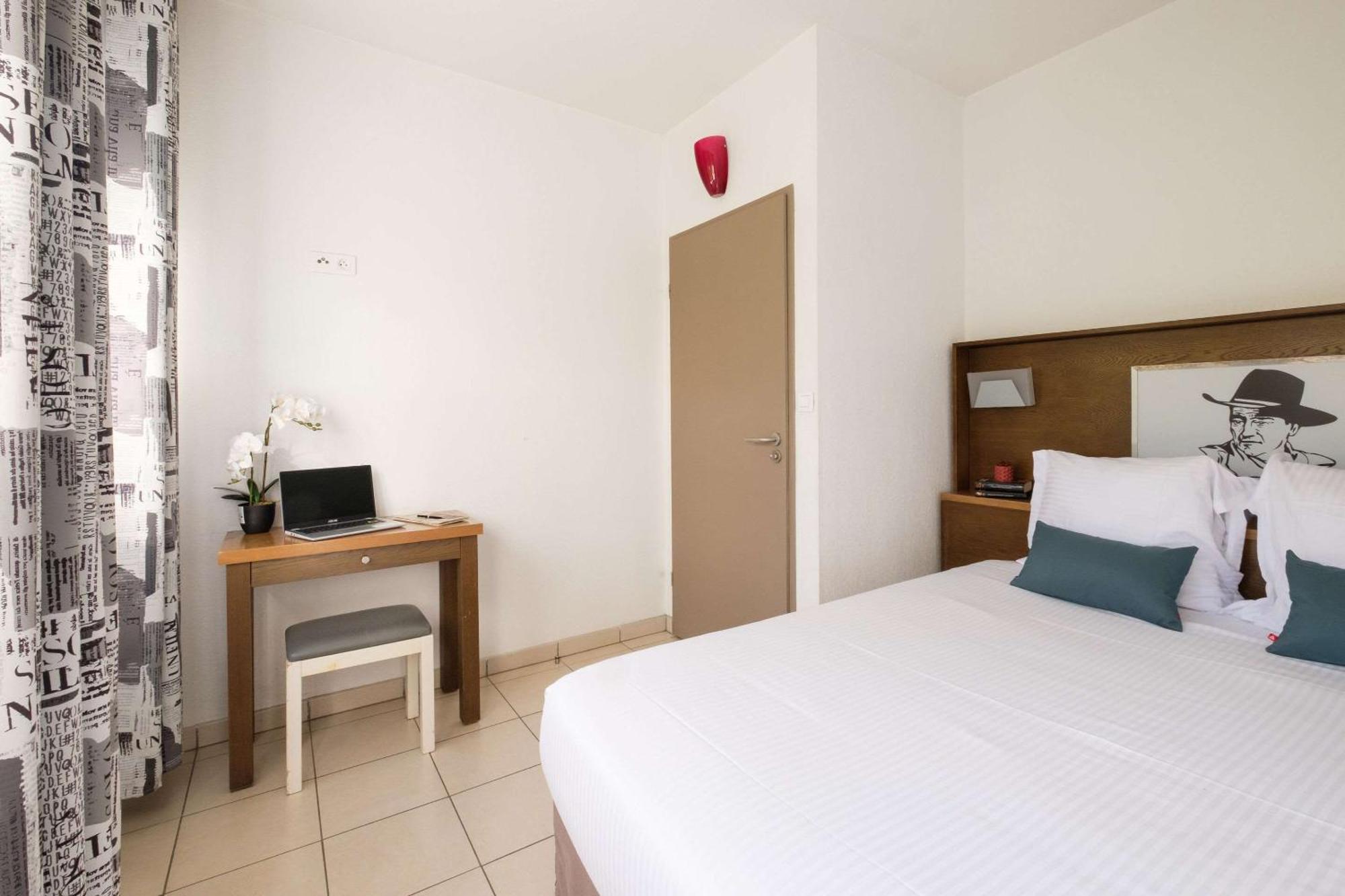 Zenitude Hôtel-Résidences Le Maestria Antibes Exterior foto